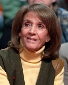 reference: https://www.google.com/url?sa=i&url=https%3A%2F%2Fen.wikipedia.org%2Fwiki%2FGis%25C3%25A8le_Halimi&psig=AOvVaw3aGwKYUY6sff4imvs58OvL&ust=1762012023403000&source=images&cd=vfe&opi=89978449&ved=0CAMQjB1qFwoTCLD12rjkzpADFQAAAAAdAAAAABAE