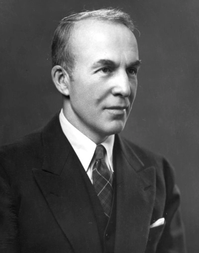 reference:http://blogs.loc.gov/teachers/2013/03/former-librarian-of-congress-archibald-macleish-asks-what-is-a-poem/?loclr=pin