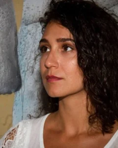 اِلیسا گُنسالِس