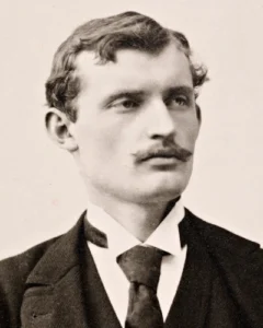 reference: https://en.wikipedia.org/wiki/Edvard_Munch#/media/File:Portrait_of_Edvard_Munch_(cropped).png